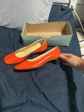 VTG 1960s Mod Patent Leather Shoes Red Orange Low Heel Pumps 7.5 Women’s picture
