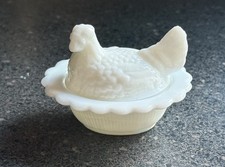 Mosser Glass USA Mini Hen on Nest MILK GLASS (White) - Salt Well 3