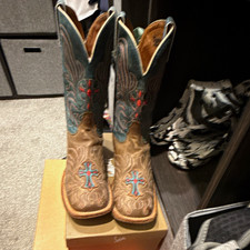 Tony Lama Western Cowboy Boots Tan/Brown Blue & Red Embroidered Cross, 10 picture