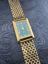 Vintage Seiko Quartz Tank Watch – Textured  Green Dial, picture