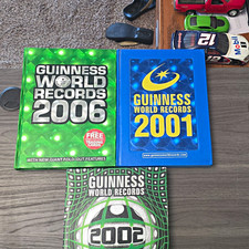 Guinness World Records Lot 3 Books 2001 2002 2006 Hardcover Illustrated picture