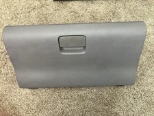 2002-2005 DODGE RAM 1500 / 2500 GLOVE BOX STORAGE COMPARTMENT BOX . GENUINE OEM picture
