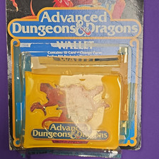 Advanced Dungeons & Dragons Vintage 1983 Yellow Plastic Bifold Wallet ID Window picture