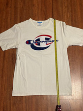 Champion Men's White M Regular Crew Neck Short Sleeve Logo Graphic T-Shirt picture