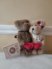 Boyds Bears Mini Shawn and Dawn The Head Bean Collection Hearts Love picture