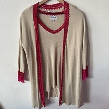 Leo & Ugo Paris 2 piece Tan Knit Top & Pink Trimmed Cardigan Size 4 picture
