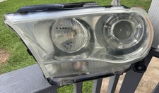 2011- 2013 Dodge Durango LH Driver Side Xenon HID Headlight Lamp 68086319AB OEM picture