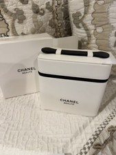 NIB white CHANEL Beaute Exclusive Makeup vanity Cosmetic Case  picture