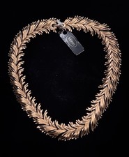 Vintage MONET Gold Tone Feather Leaf Statement Necklace Signed w Original Tag picture