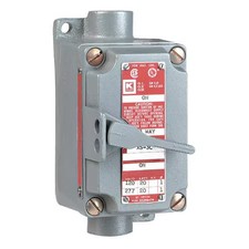 Hubbell Killark Xsx-53 Motor Starter, Toggle, 20A, 3/4In Hubs, 3P picture