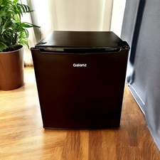 Galanz GL17BK Mini Refrigerator 1.7 Cu Ft Compact Fridge Black 120V Very Good picture