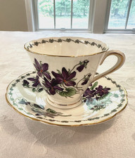 Vintage Tuscan England Hand Painted Woodland Violets Tea Cup & Saucer EUC picture