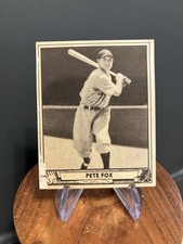 1940 Play Ball Pete Fox #43 Detroit Tigers Vintage Baseball Card picture