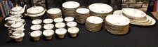 RARE VINTAGE CASTLETON CHINA SUNNYVALE PATTERN 96pc SET, 12 FULL PLACE SETTINGS picture