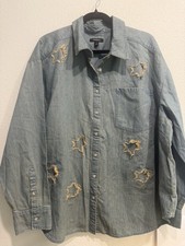 NWOT TORRID DENIM BUTTON DOWN W/Stars picture