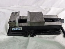 HHIP 3900-2102 Pro-Series Heavy Duty Milling Vise 4