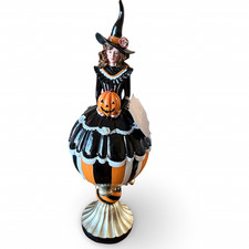 Halloween Witch Pumpkin Figurine 15