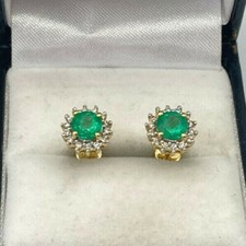 Certified 2.25Ct Natural Green Emerald & Diamond Studs Earrings Solid 14K Gold picture