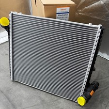 New Left Coolant Radiator For PORSCHE 911 992 Carrera Axiliary 992121251  picture