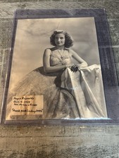 Joyce Reynolds Thank Your Lucky Stars 1943 Signed 8x10 Vintage Photograph COA picture