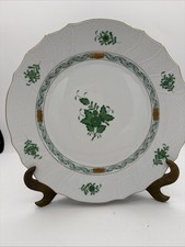 Herend Hungary Chinese Bouquet Green Hand Painted Plate 1524 AV 10.25