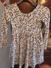 Girls dress size 8. Hanna Andersson. Ivory holiday dress with black bows picture