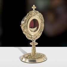Monstrances, Monstrance with Removable Luna, 11