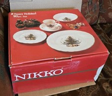 NIB Vtg Nikko Happy Holidays 20 Pc Set  Service For 4 picture
