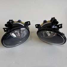 Genuine OEM 2018-2023 Mercedes Benz Sprinter PAIR Fog Light Lamp A9109062500 picture