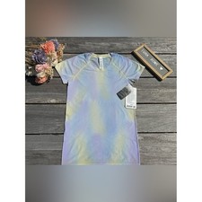 Lululemon Swiftly Tech Short Sleeve 2.0 Tie-Dye Women's size 6 NWT 💜✨ picture