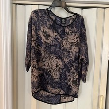 A Beautiful Bobeau Top Womens Size L  with  picture