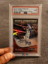 2018-19 Panini Threads Rookie Signatures GOLD Trae Young /25 SP RC PSA 9 RARE picture