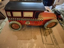 Chein Checker Cab: Tin litho wind-up toy taxi-circa 1930s picture