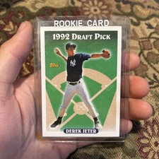 Topps 1993 Topps Derek Jeter 1992 Draft Pick #98 New York Yankees Base picture
