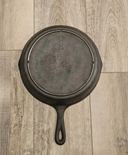 Vintage Lodge #8 SK Cast Iron Skillet 10.5” 3 Notch Heat Ring Sits Flat picture