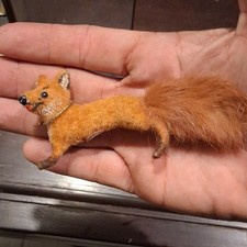 Vintage Wagner Künstlerschutz flocked fox with a real fur tail, picture