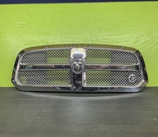 2013-2018 Dodge Ram Grill OEM picture