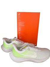 Nike Power Flight Women’s Sneaker Size 9.5 Volt/White picture
