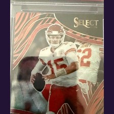 Patrick Mahomes 2021 Panini Select #302 TIGER PRIZM Field Level PSA 10 Chiefs SS picture