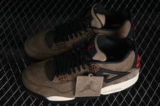 Travis Sc0tt  x Jordan 4 Retro 