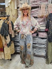 NWT - A Rare Bird | When Rosie Came To Town Top - One Size picture