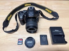 Nikon D5200 24.1 MP Digital SLR Camera   AF-S VR 18-55mm Lens picture