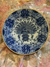 Late C17th large Delft plate, De Grieksche A, signed Jan Verburg, A+ condition picture