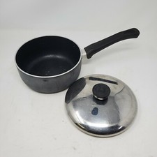 Vintage WearEver Aluminum 2 Quart Sauce Pan with Lid  picture
