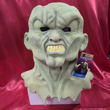 Goosebumps - Haunted Mask - Trick or Treat Studios picture