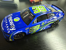 2025 Lionel Racing Daniel Suarez 1/24 FREEWAY Standard ARC BOX INCLUDED DIN #7 picture