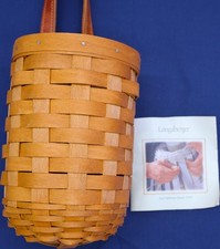 Longaberger 2002 Small Gatehouse Basket 17532 Leather Handles Booklet picture