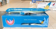 VIETNAM AIRLINES 787-9 1/400 Phoenix VN-A870 picture