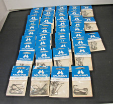 45 PKS 3136  KIRBY 4/0 SIZE QTY  10 EA . BRONZE HOOKS MUSTAD MADE NORWAY FISHING picture