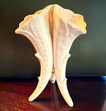 Japan 1940s White Ceramic Triple Calla Lily Vase Glossy Painted picture